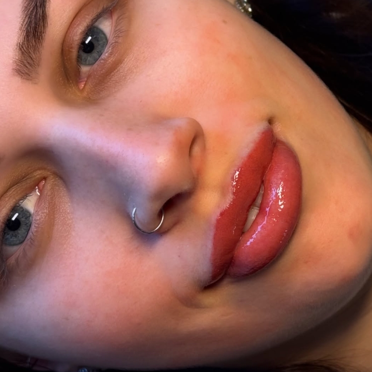 Keep It Cassie Gallery - Lip Blush